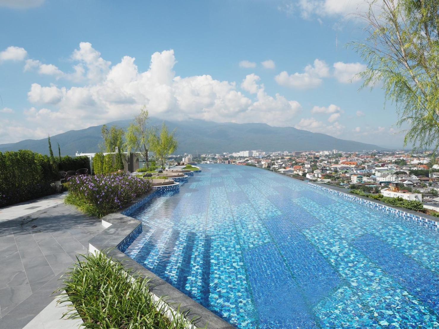 Luxury Condo Astra Sky River Condo Chiang Mai Exteriör bild