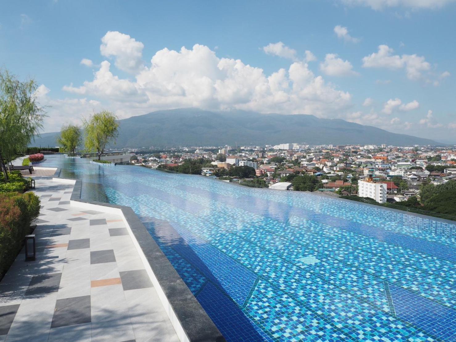 Luxury Condo Astra Sky River Condo Chiang Mai Exteriör bild