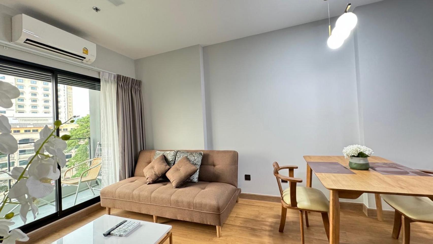 Luxury Condo Astra Sky River Condo Chiang Mai Exteriör bild