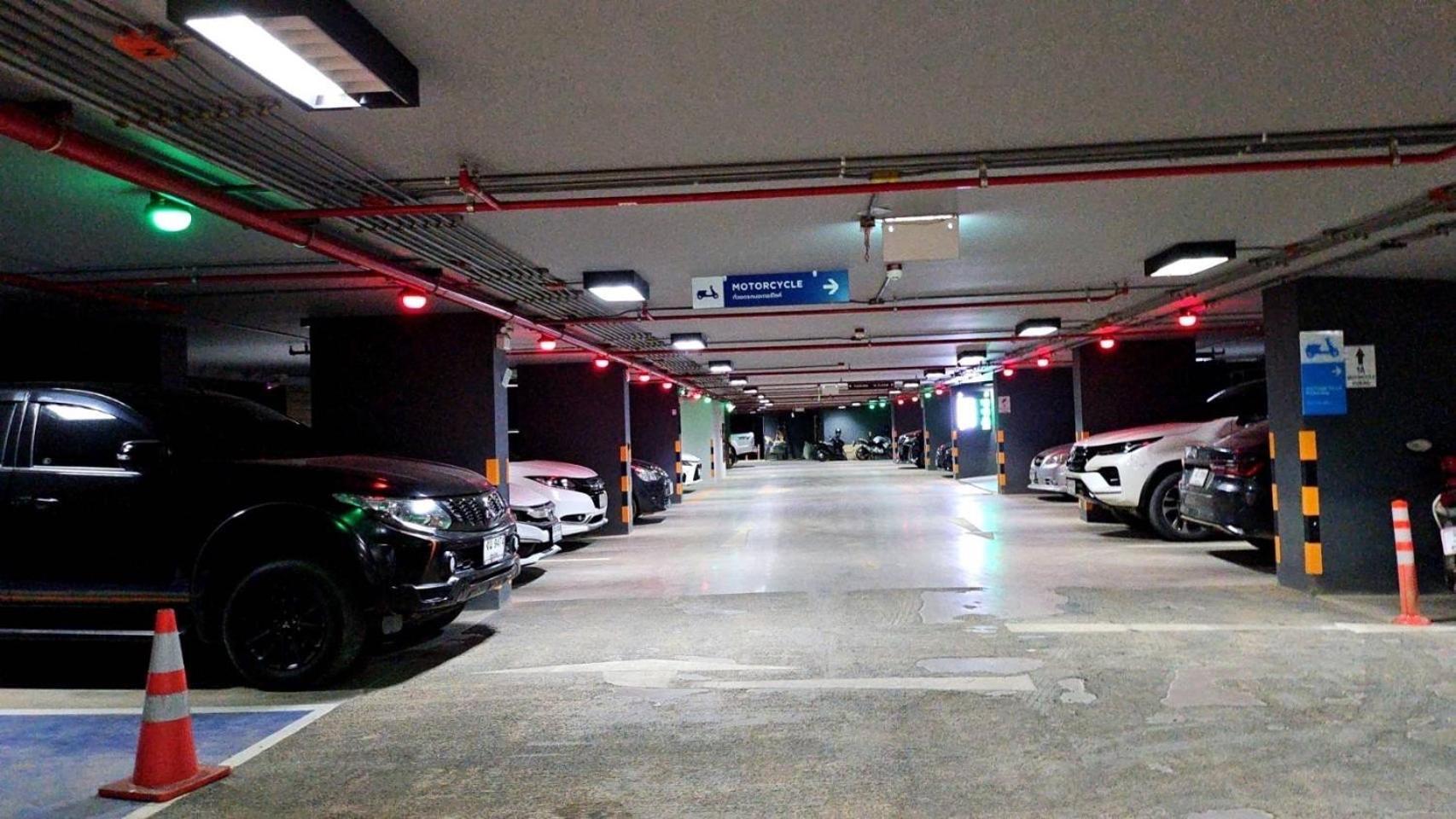 Luxury Condo Astra Sky River Condo Chiang Mai Exteriör bild